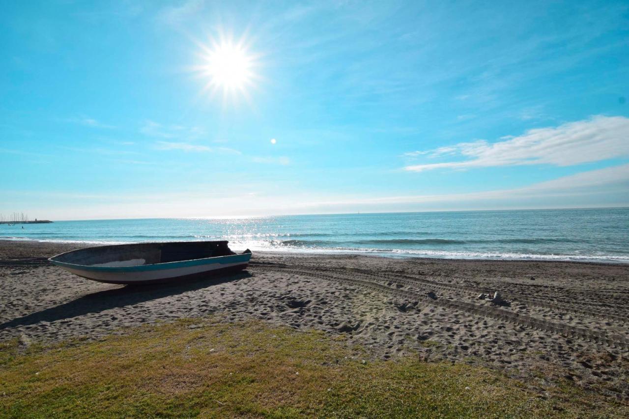 Letmalaga Cremades Beach Eksteriør bilde
